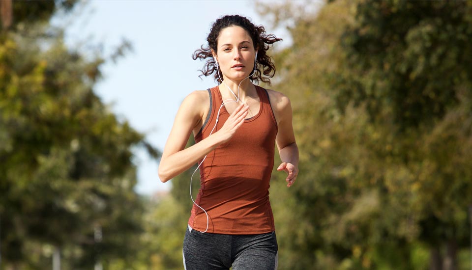Prečo začať behať: Zdravotné a duševné výhody behu
